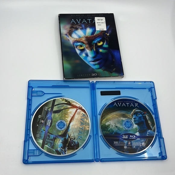 Limited Edition Holographic‎ Cover 3D Avatar Limited Edition Blu-Ray DVD! - Picture 4 of 7